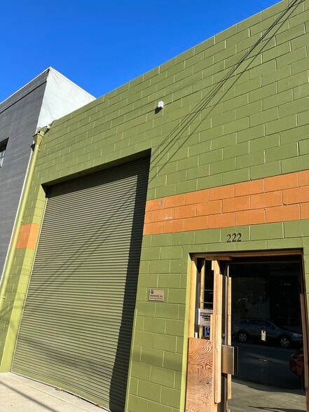 222 Madison St, Oakland, CA for sale - Building Photo - Image 2 of 17