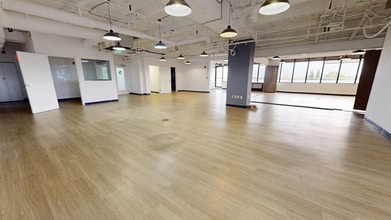 2103 Coral Way, Miami, FL for lease Building Photo- Image 2 of 17