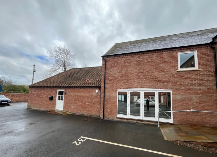 37 Old Parsonage Ln, Loughborough for lease Building Photo- Image 1 of 5