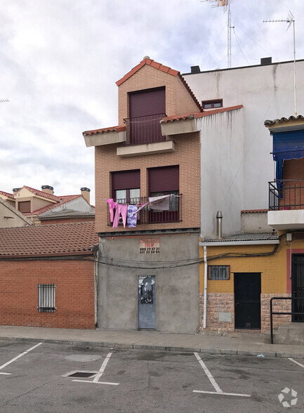 Calle Hermano Eusebio, 2, Yeles, Toledo for sale - Building Photo - Image 1 of 2