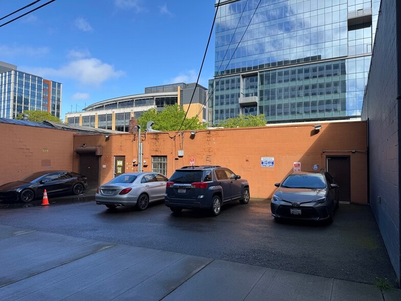 411 Westlake Ave N, Seattle, WA for sale - Building Photo - Image 3 of 3