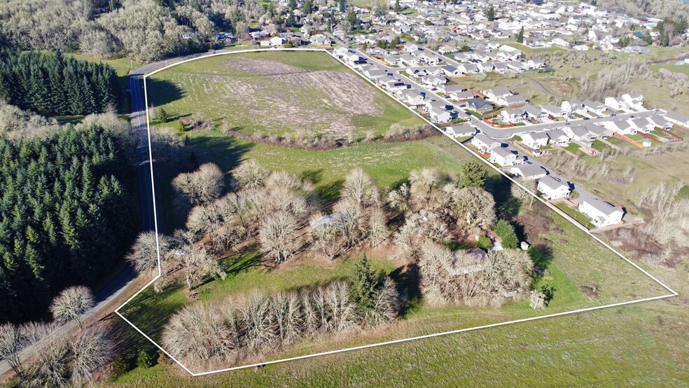 26498 Coon Rd, Monroe, OR for sale - Primary Photo - Image 1 of 9