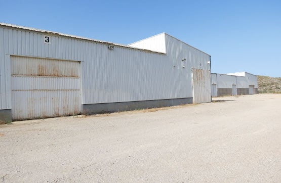 Nave portfolio of 2 properties for sale on LoopNet.com - Building Photo - Image 3 of 22