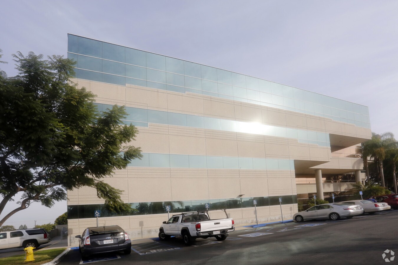 20911 Earl St, Torrance, CA 90503 OfficeMedical for Lease