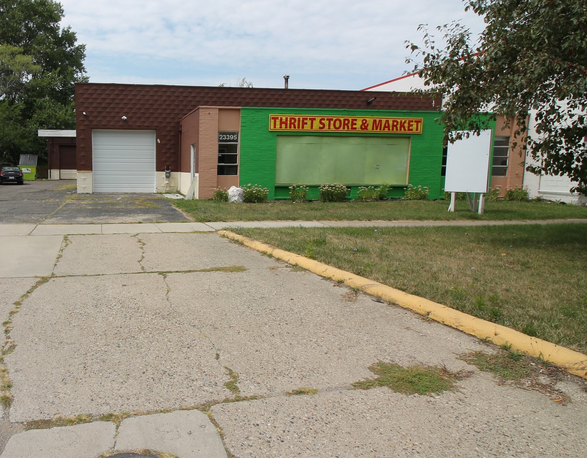 23395 Hoover Rd, Warren, MI for sale Building Photo- Image 1 of 1