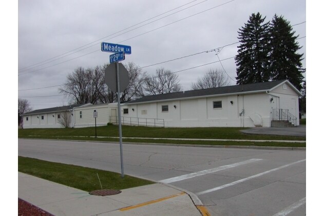 610 S 29th St, Manitowoc, WI for sale - Primary Photo - Image 1 of 1