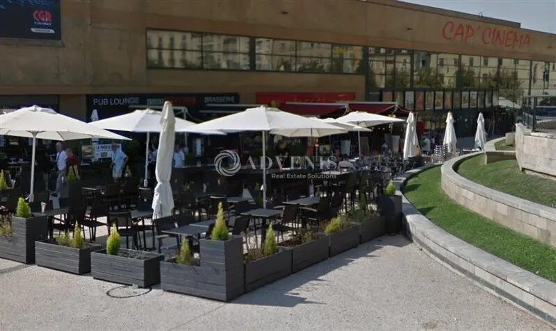 Retail in Périgueux for lease - Building Photo - Image 3 of 5