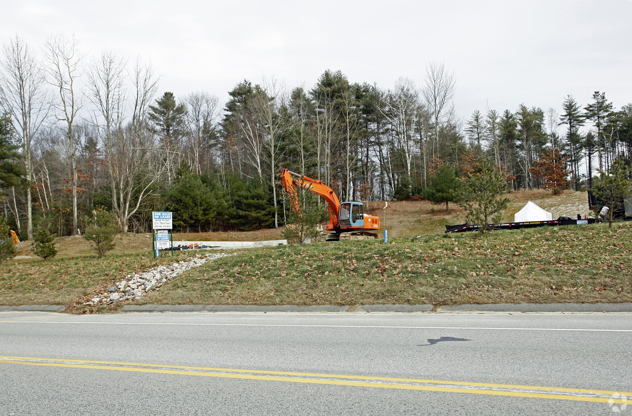 2 Maverick Ln, Windham, ME for sale Primary Photo- Image 1 of 1
