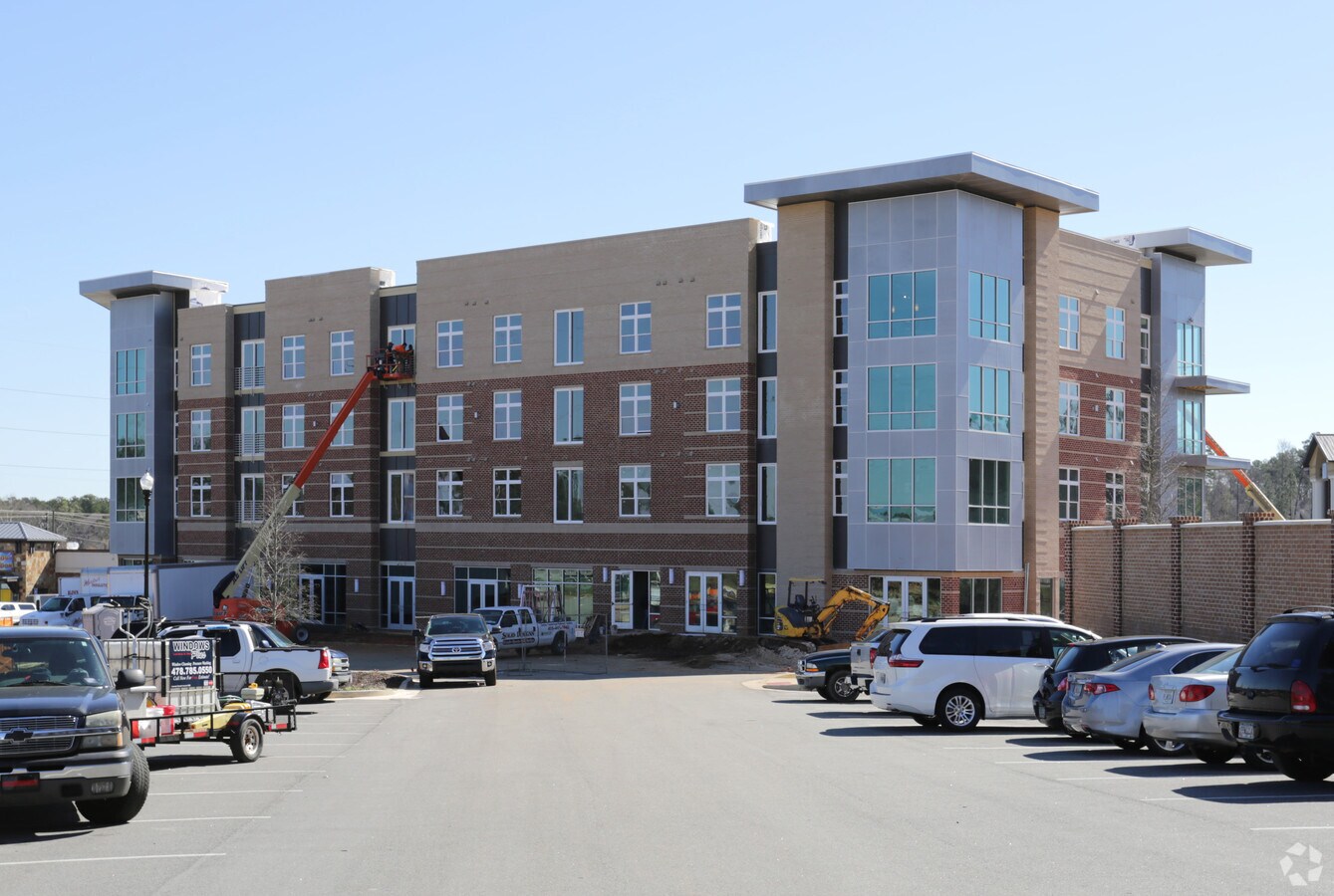 5429 Bowman Rd, Macon, GA 31210