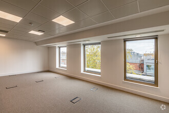 60 Cannon St, London for lease Interior Photo- Image 1 of 4