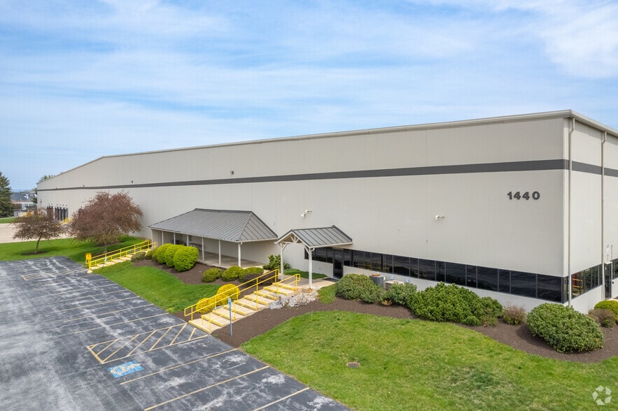 1440 Sheffler Dr, Chambersburg, PA for lease - Primary Photo - Image 1 of 5