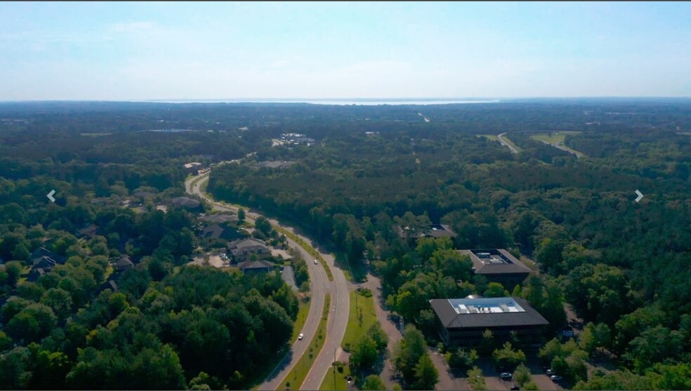 560 Highland Colony Pkwy, Ridgeland, MS for sale - Aerial - Image 1 of 9