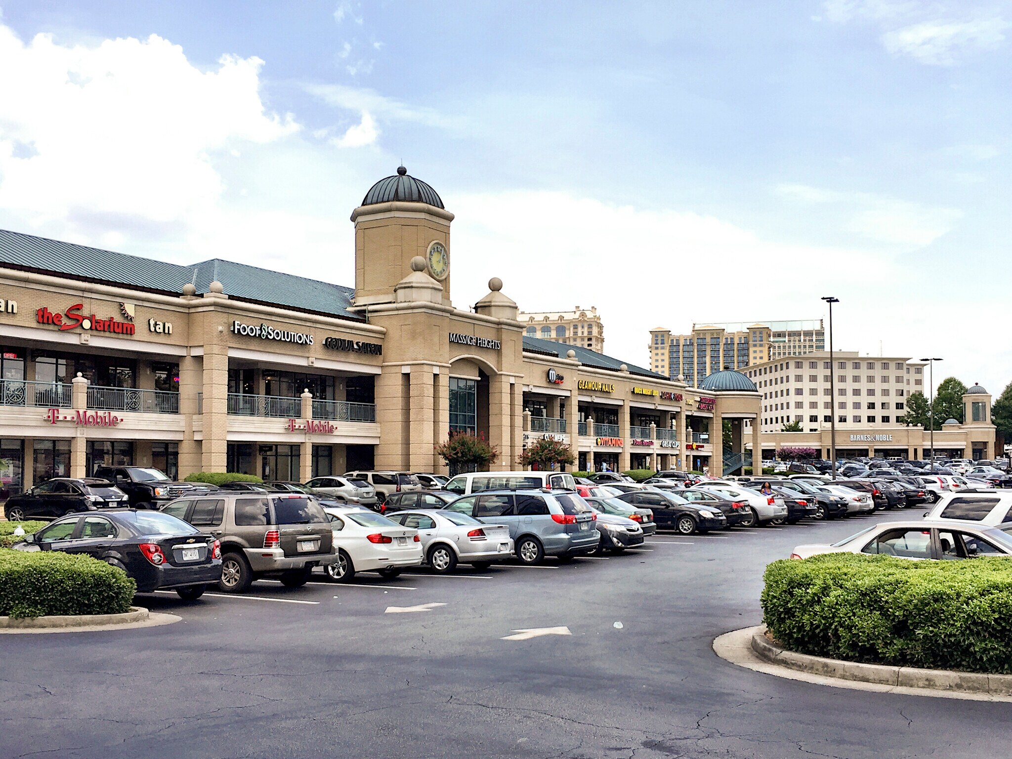 2900 Peachtree Rd NW, Atlanta, GA for lease Building Photo- Image 1 of 11