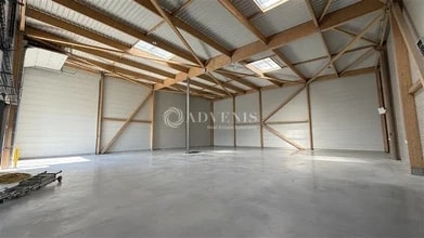 Rue De La Régale, Courtry for lease Interior Photo- Image 1 of 6