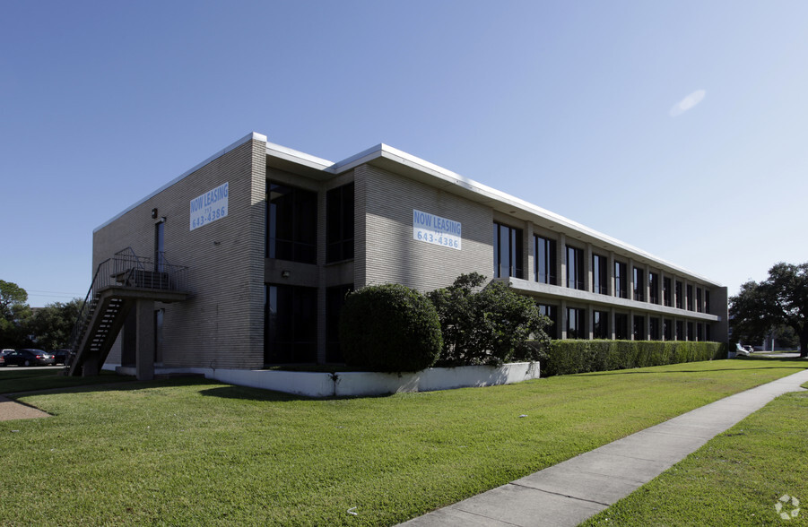 7007 Gulf Fwy, Houston, TX for sale - Primary Photo - Image 1 of 1