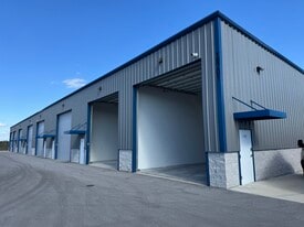 Lakeside Storage Suites, 407 - Self Storage Facility