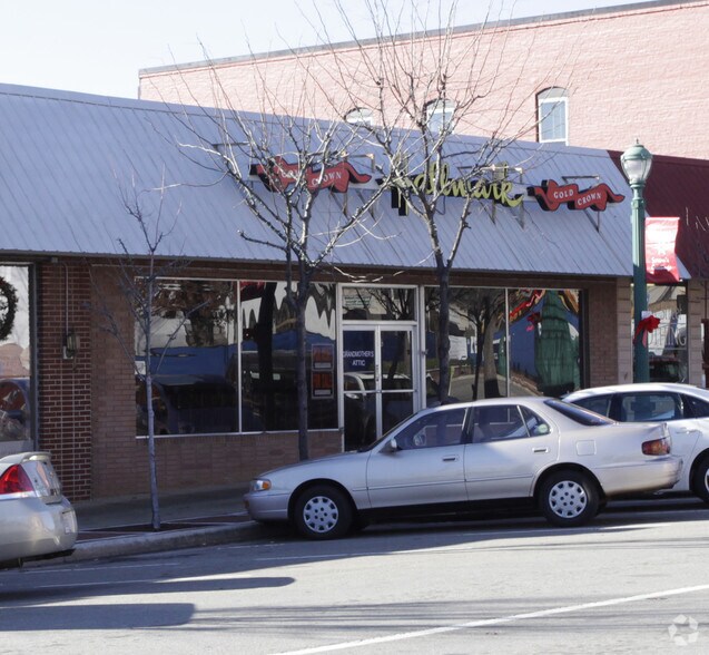 Retail in Jasper, GA for sale - Primary Photo - Image 1 of 1