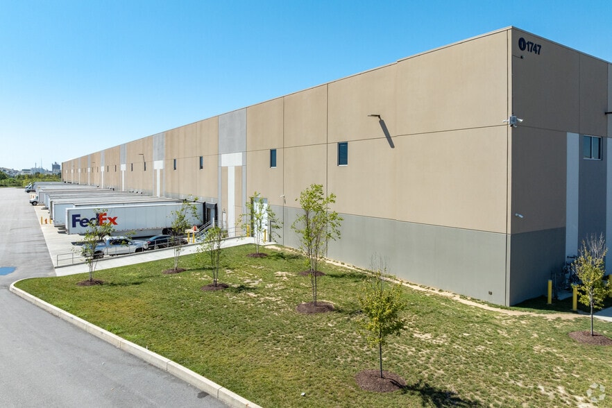 1747 E Patapsco Ave, Baltimore, MD for sale - Primary Photo - Image 1 of 1