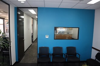 73 Calley Dr, LEEMING for lease Interior Photo- Image 2 of 8