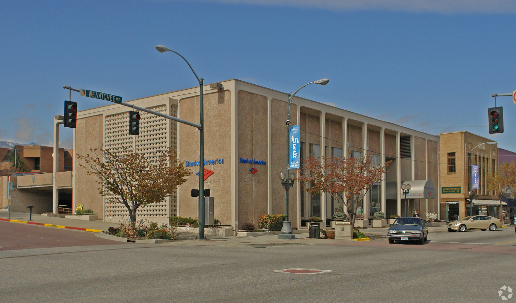 30 S Wenatchee Ave, Wenatchee, WA for sale Primary Photo- Image 1 of 1