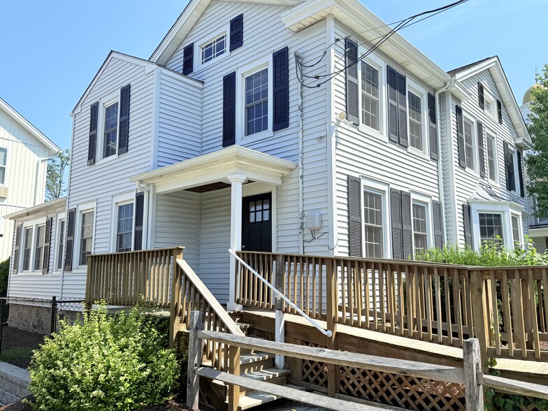 155 Greenwood Ave, Bethel, CT for lease - Building Photo - Image 3 of 32