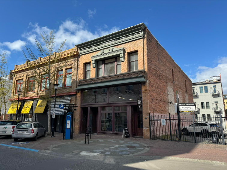 1410 Broad St, Victoria, BC for lease - Primary Photo - Image 1 of 1