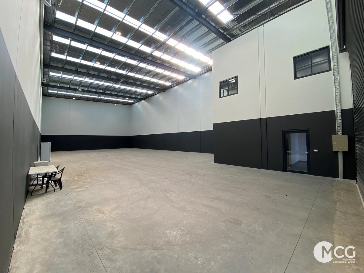 10-38 Peterpaul Way, Truganina, VIC 3029 - Unit 36 - - Interior Photo - Image 2 of 6