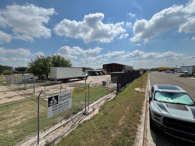 3225 N. Sugar Road-Storage Yard area Rd, Pharr, TX for lease - Building Photo - Image 3 of 5