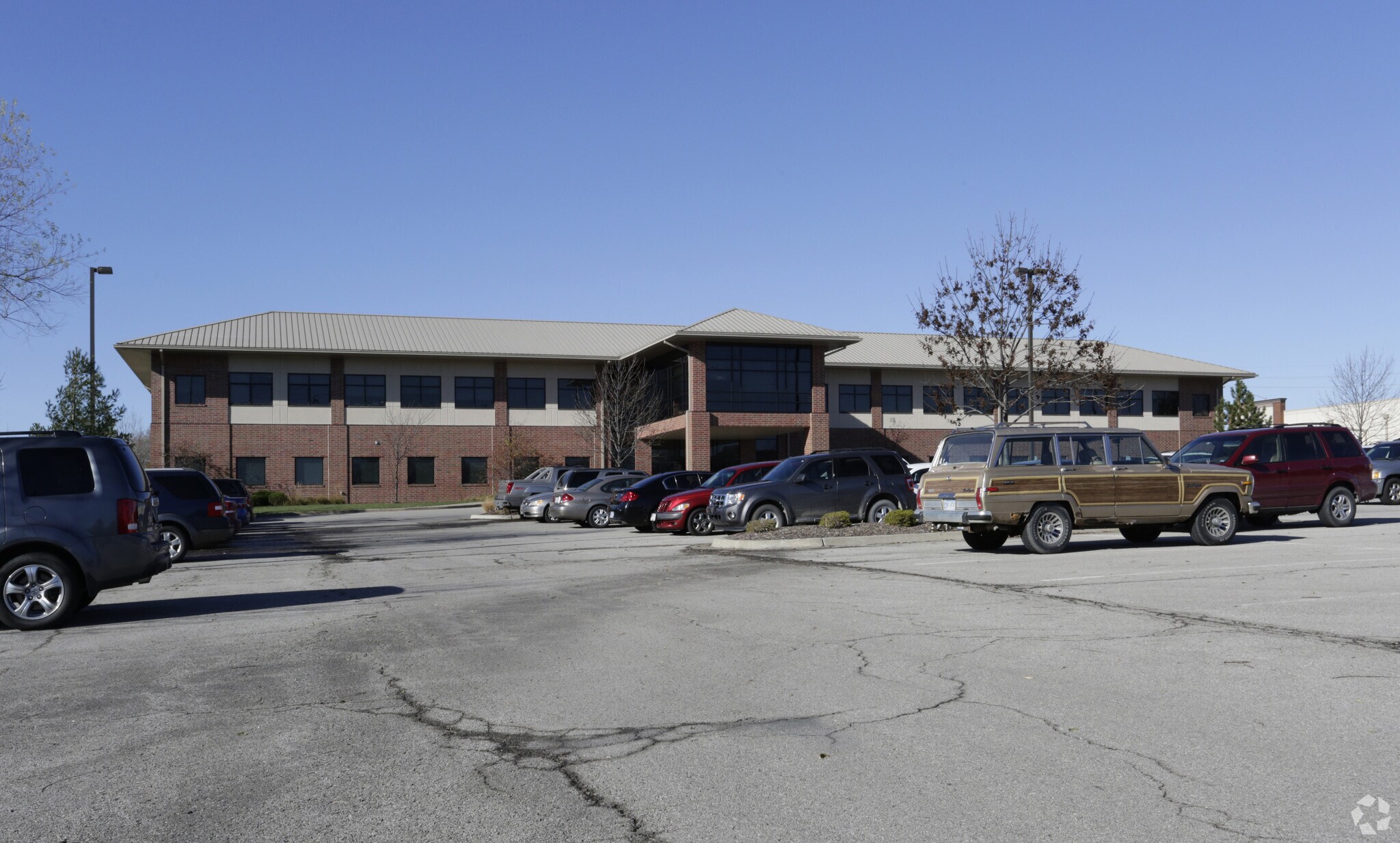 1004 Progress Dr, Lansing, KS for sale Building Photo- Image 1 of 1