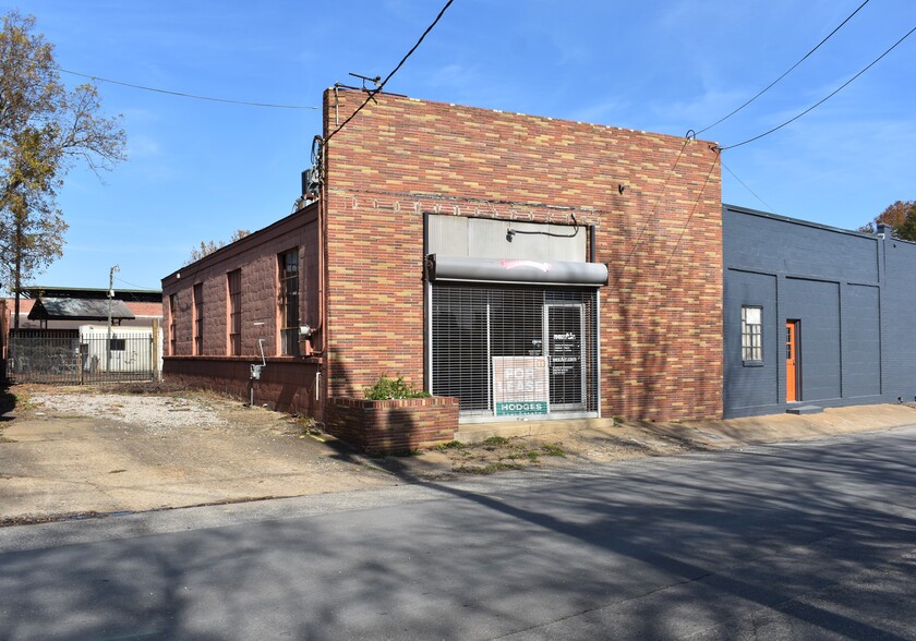 17 E Railroad St, Montgomery, Al 36104 - 17 E. Railroad St. - 4,236 Sf 