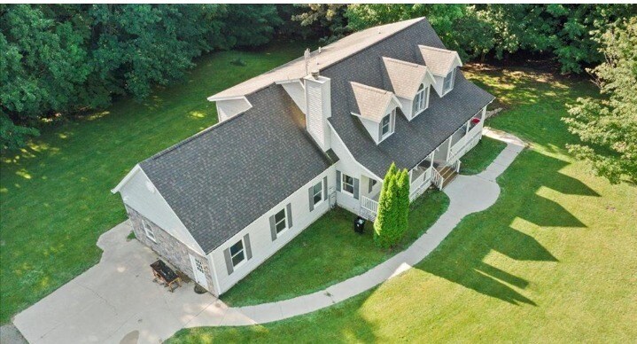 390 E Deckerville Rd, Caro, MI for sale - Primary Photo - Image 1 of 1