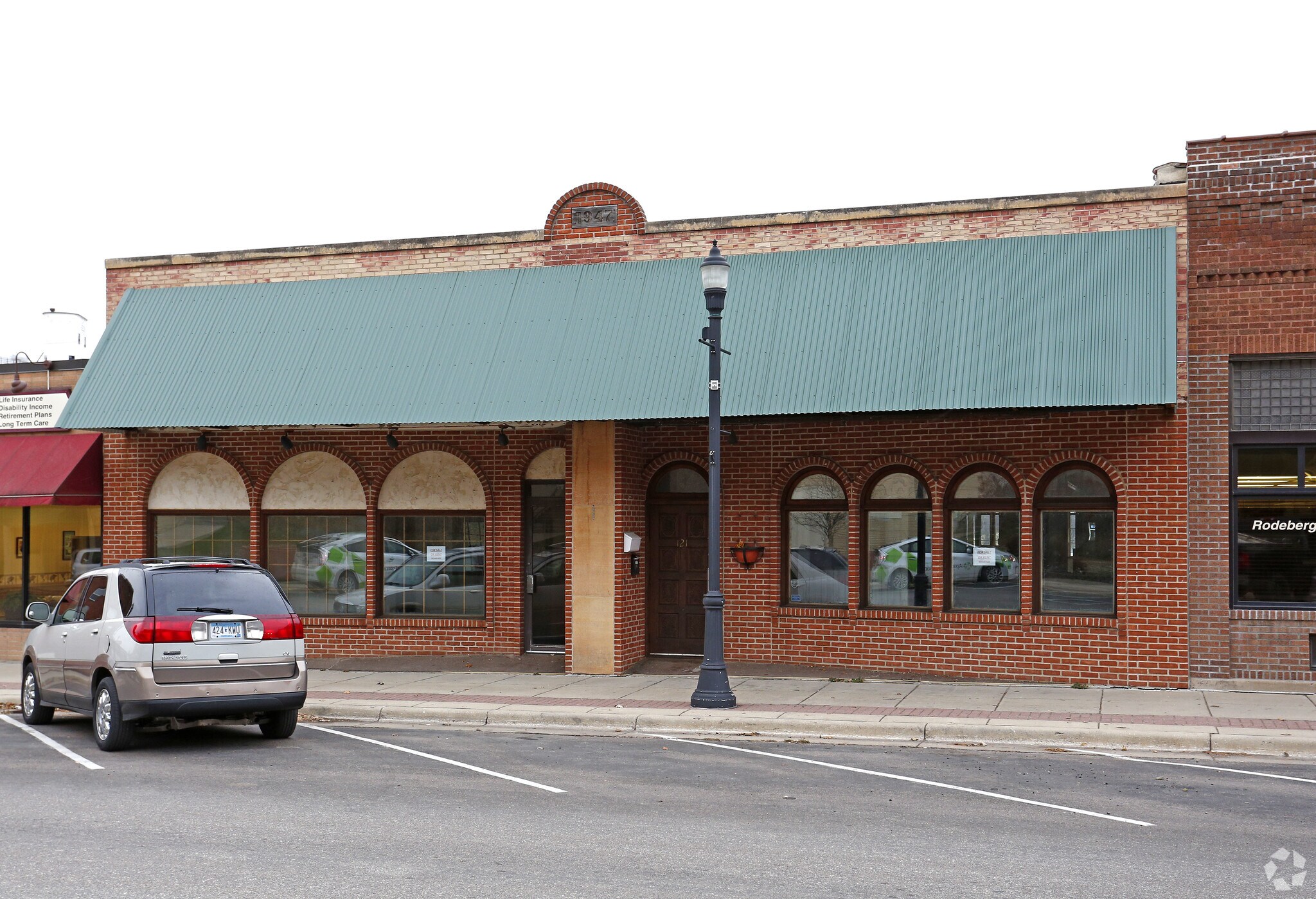 121-123 S 1st St, Montevideo, MN for sale Primary Photo- Image 1 of 1