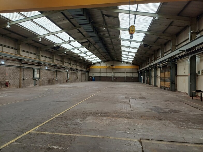 Halbeath Pl, Dunfermline for lease - Building Photo - Image 3 of 8