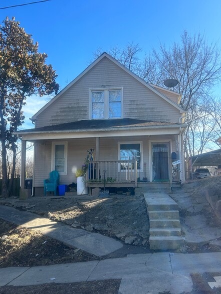 6229 E 11th St, Kansas City, MO for sale - Primary Photo - Image 1 of 1