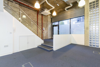 8 Hornsey St, London for lease Interior Photo- Image 2 of 3