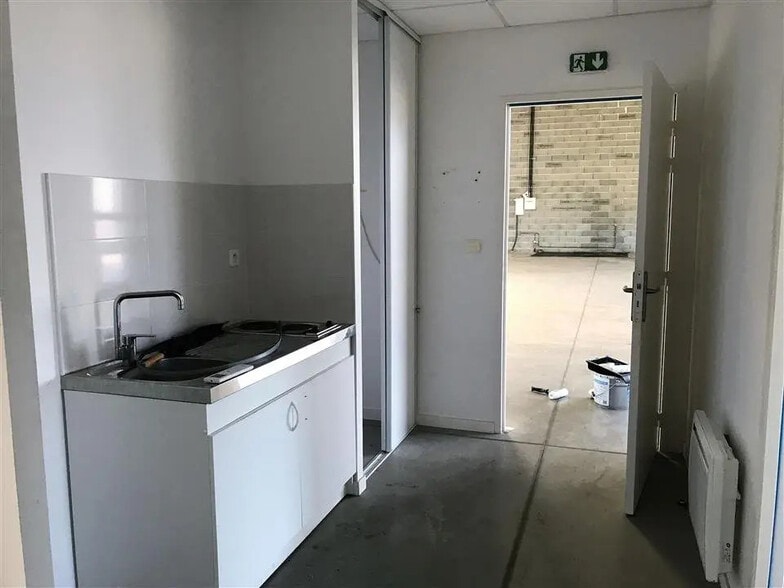 Industrial in Escalquens for lease - Interior Photo - Image 3 of 5