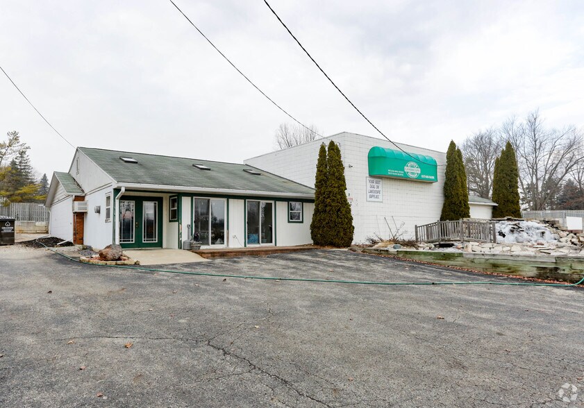 11390 S Old Us-27, Dewitt, MI for sale - Primary Photo - Image 1 of 1