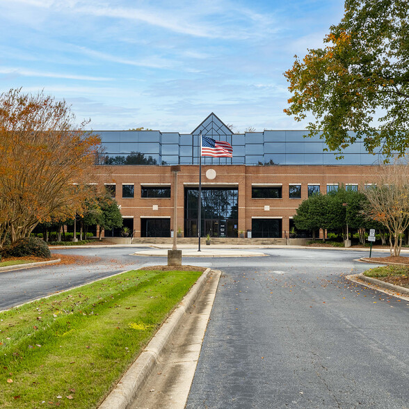 5420 Millstream Rd, Mcleansville, NC for lease - Building Photo - Image 1 of 11