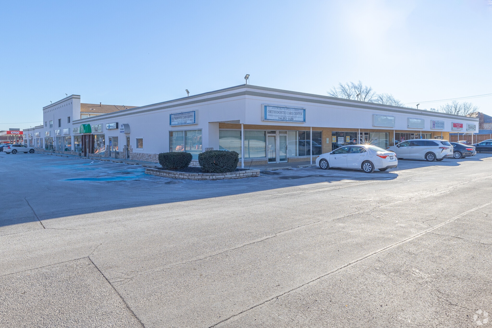 905-921 W 55th St, Countryside, IL for sale Primary Photo- Image 1 of 15