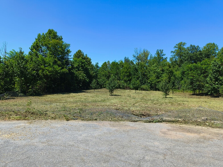 7500 Ogden Dr, Clinton, MD for sale - Building Photo - Image 2 of 4