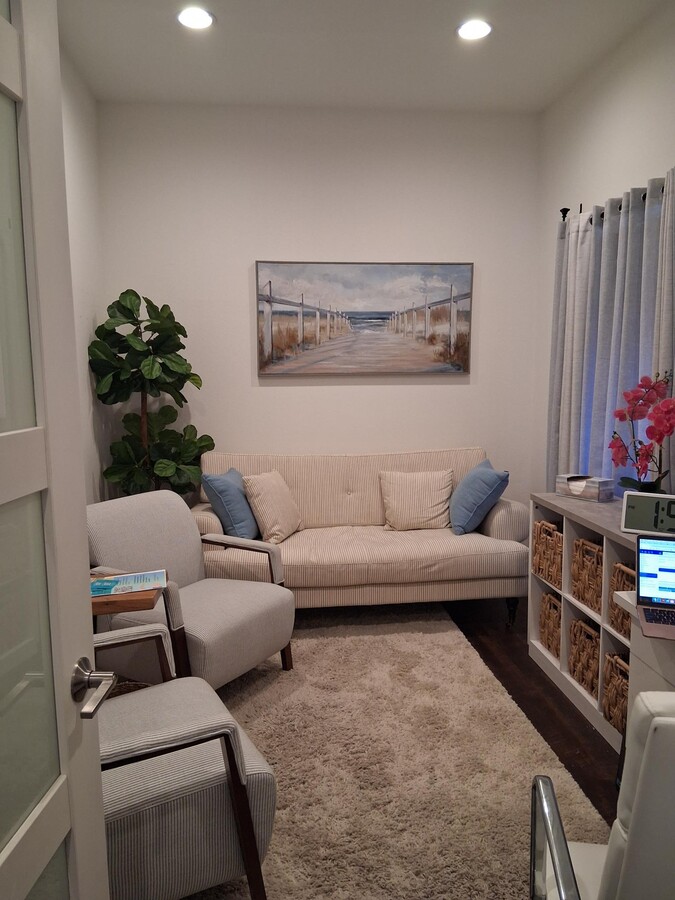 4165-4169 Clark Rd, Sarasota, FL 34233 - Unit 1 -  - Interior Photo - Image 1 of 18