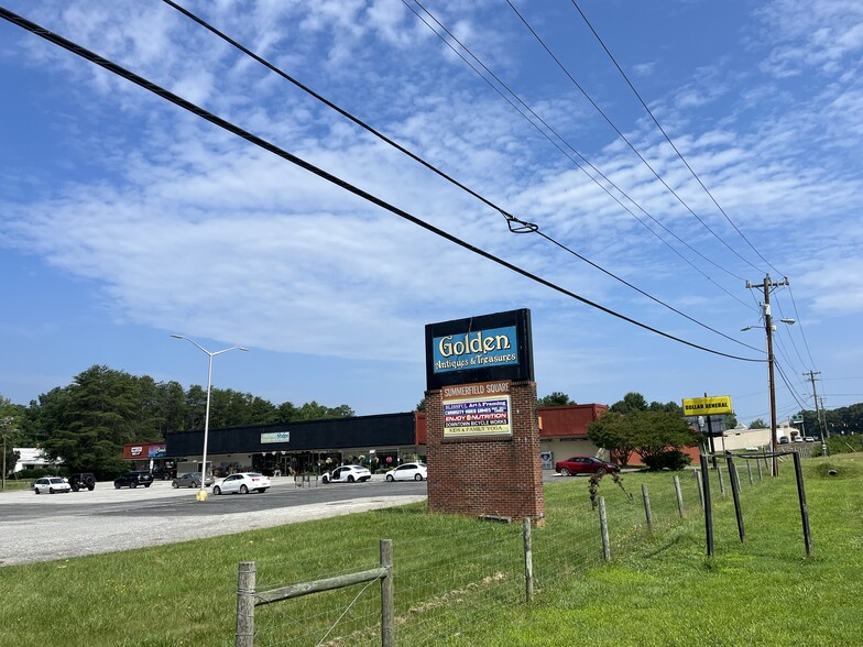 4535-4539 N Us Highway 220, Summerfield, NC for lease - Building Photo - Image 3 of 3