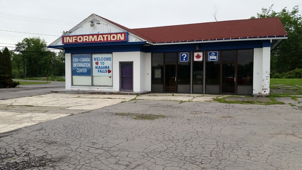 Retail in Buffalo, NY for sale - Primary Photo - Image 1 of 1