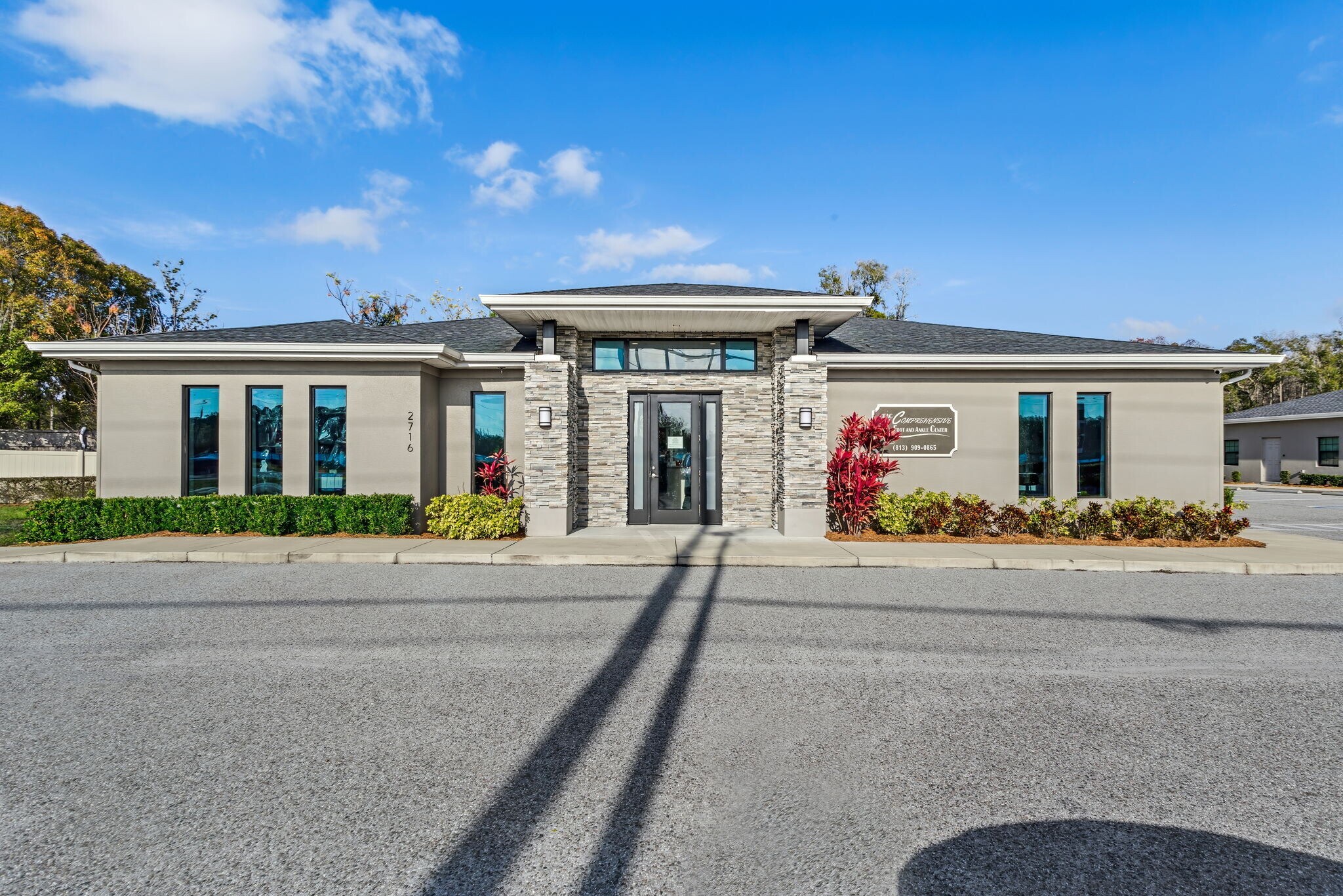 2716 Stonewood Park Loop, Land O' Lakes, FL for lease Building Photo- Image 1 of 10