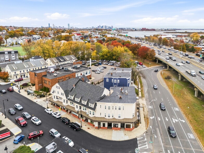 Neponset Portfolio portfolio of 3 properties for sale on LoopNet.com - Building Photo - Image 2 of 38