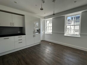 13 Berkeley St, London for lease Interior Photo- Image 2 of 20