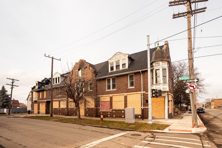 3301 Junction St, Detroit, MI for sale - Building Photo - Image 2 of 9