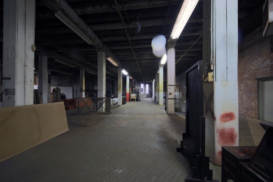 900 W Cermak Rd, Chicago, IL for lease - Interior Photo - Image 2 of 16