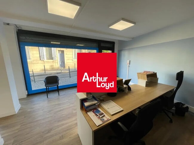 Location Commerce 77 m²