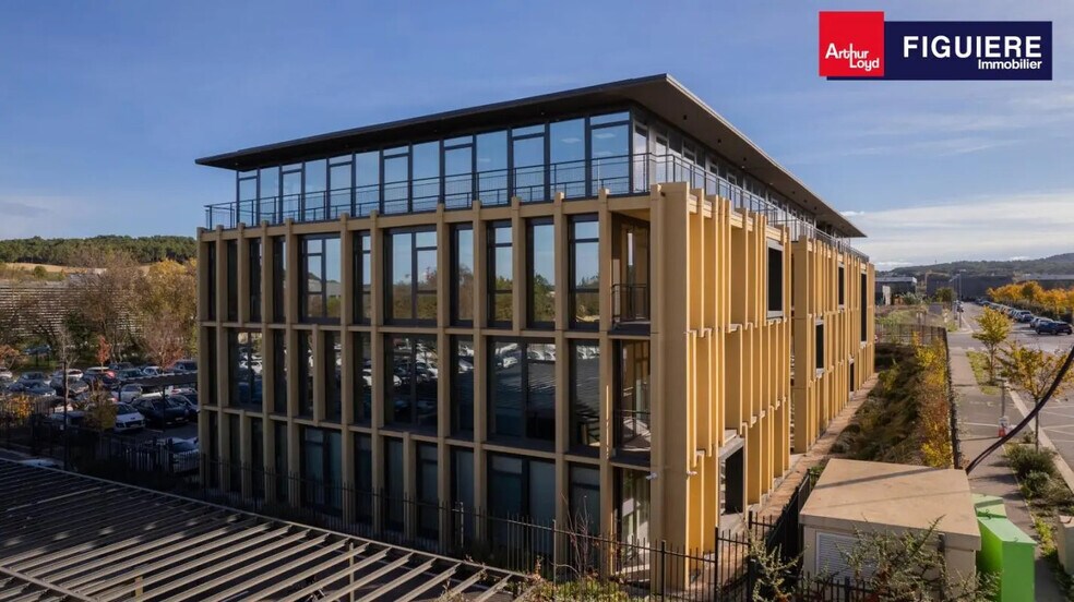 Office in Aix-en-Provence for lease - Building Photo - Image 2 of 12